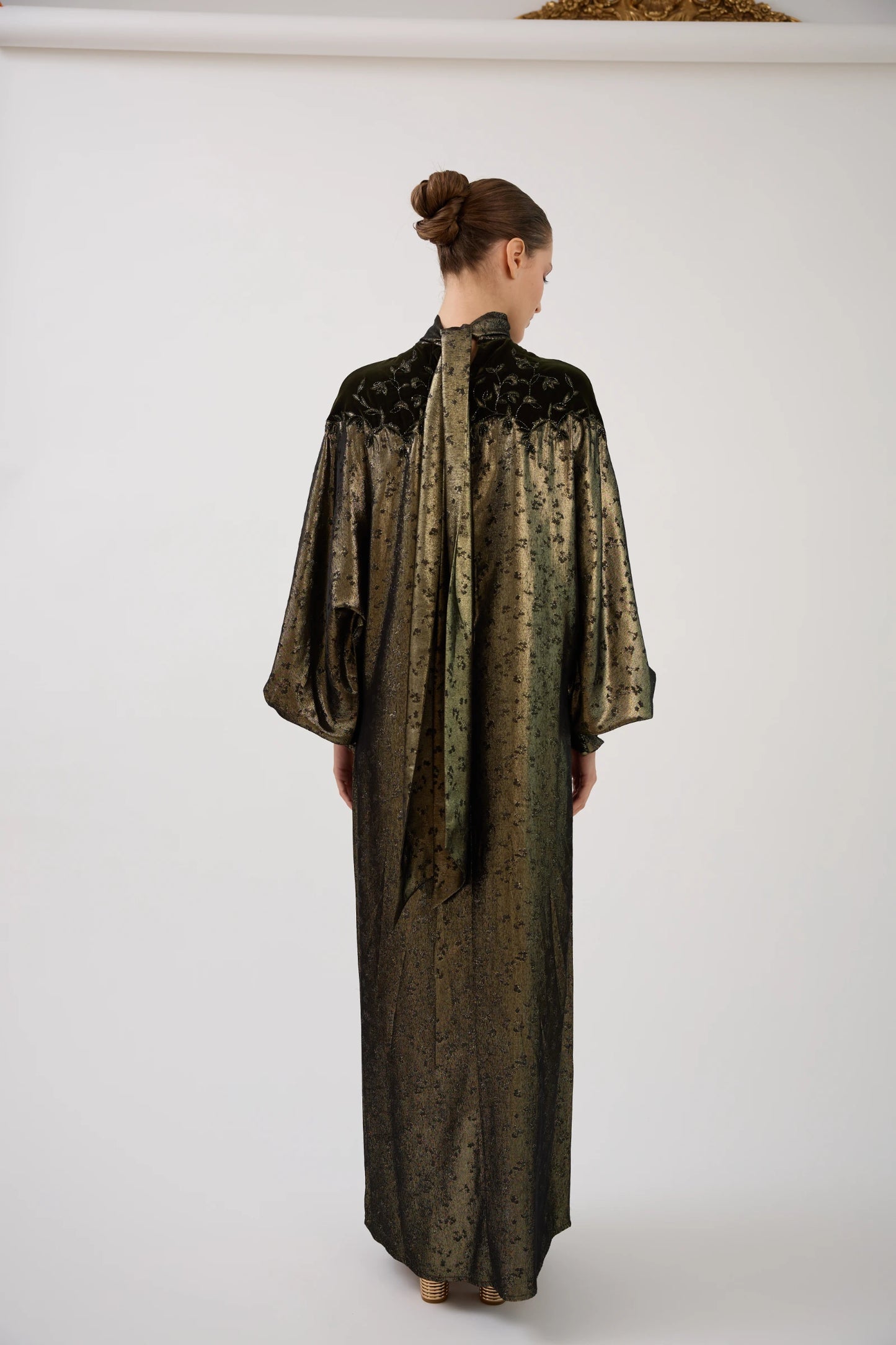 GILDED NOIR